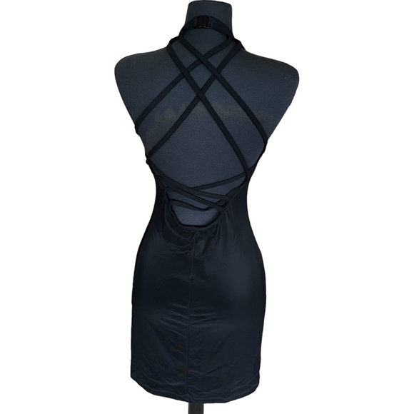 CARABELLA COLLECTION Vintage Bodycon Dress Strappy Back Size Medium EUC - Picture 2 of 8